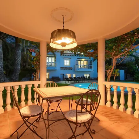 Villa Lujosa Xop By Costablancarent Denia